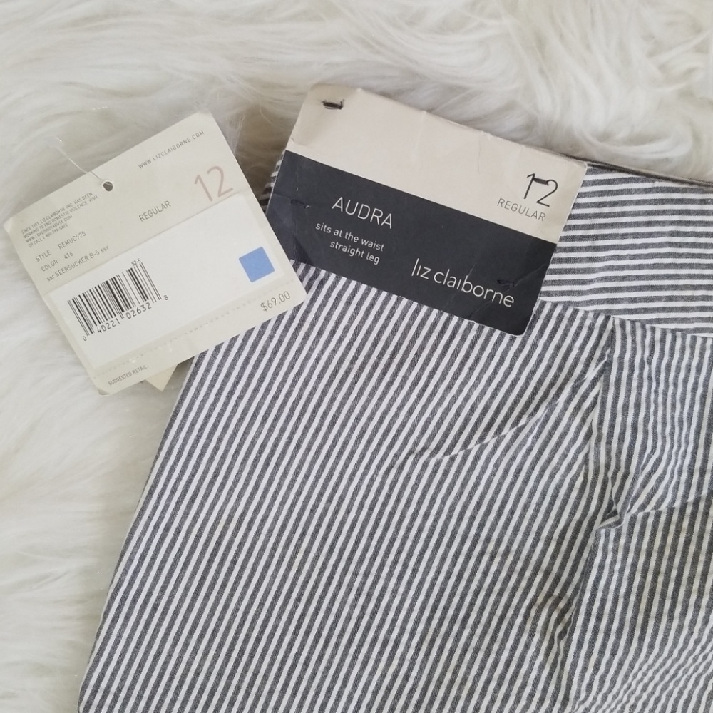 Liz Claiborne Striped Straight Leg Pants. Size 12 - Picture 6 of 8